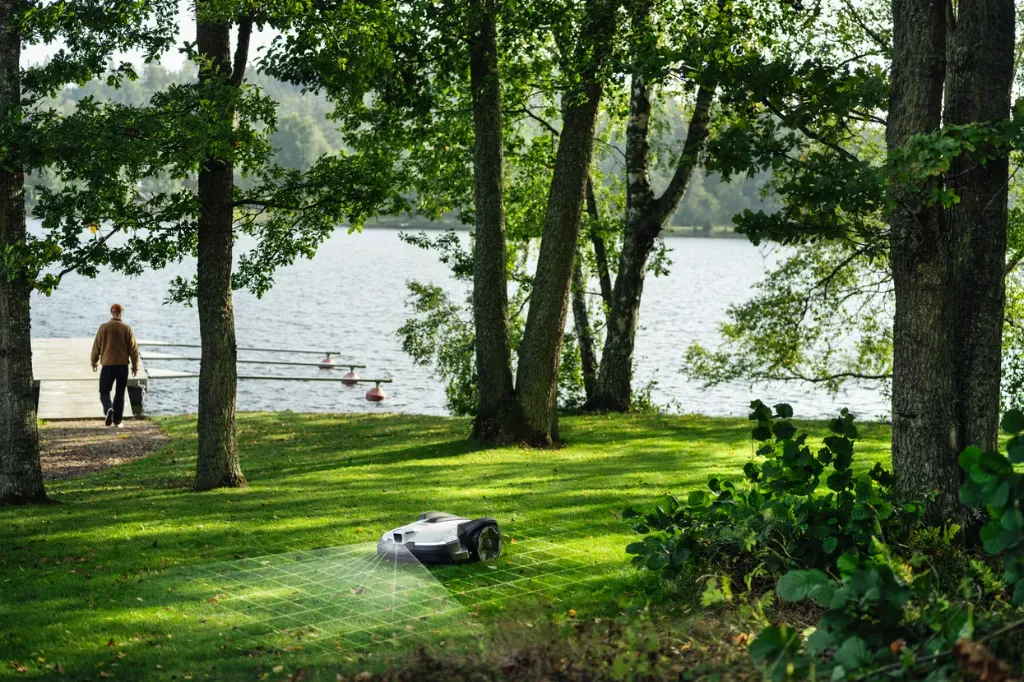 Husqvarna Automower® 430V NERA.webp